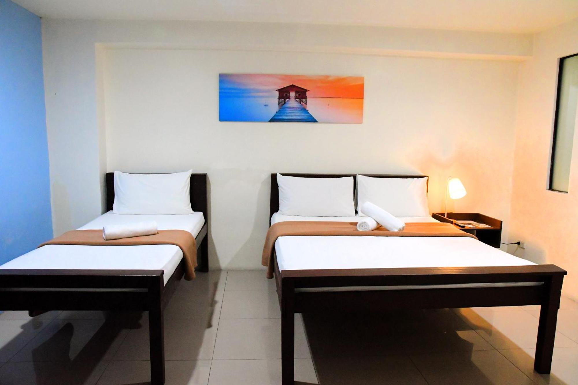 Arzo Hotel Makati Makati City Dış mekan fotoğraf