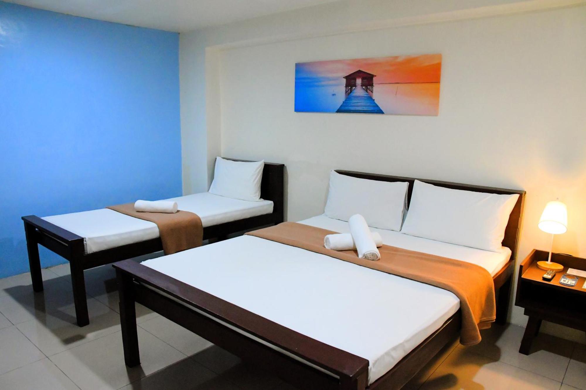 Arzo Hotel Makati Makati City Dış mekan fotoğraf