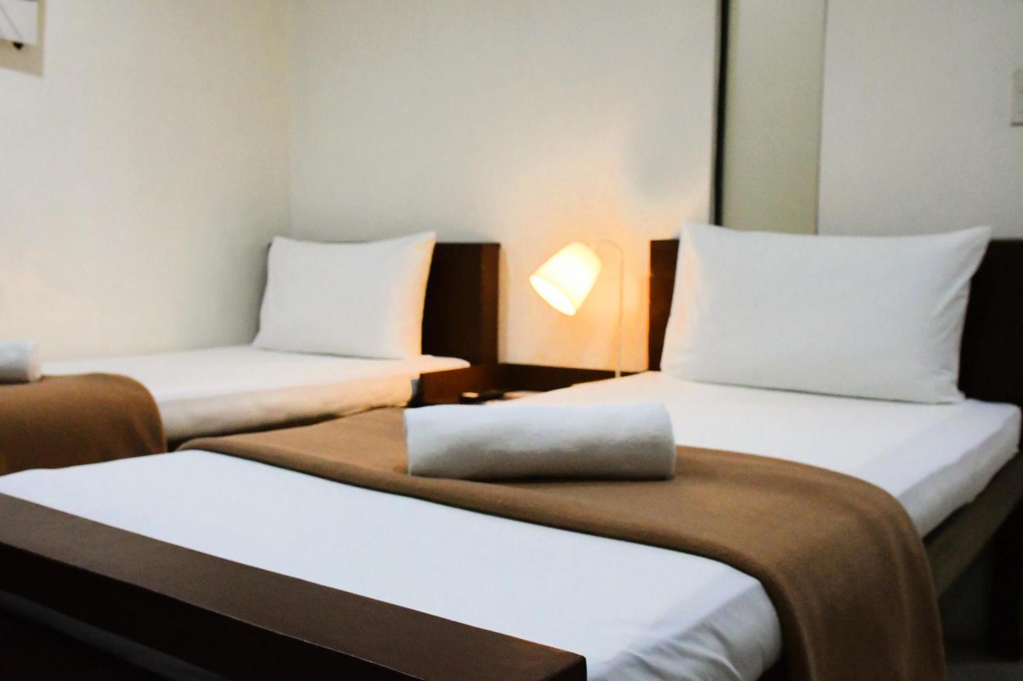 Arzo Hotel Makati Makati City Dış mekan fotoğraf