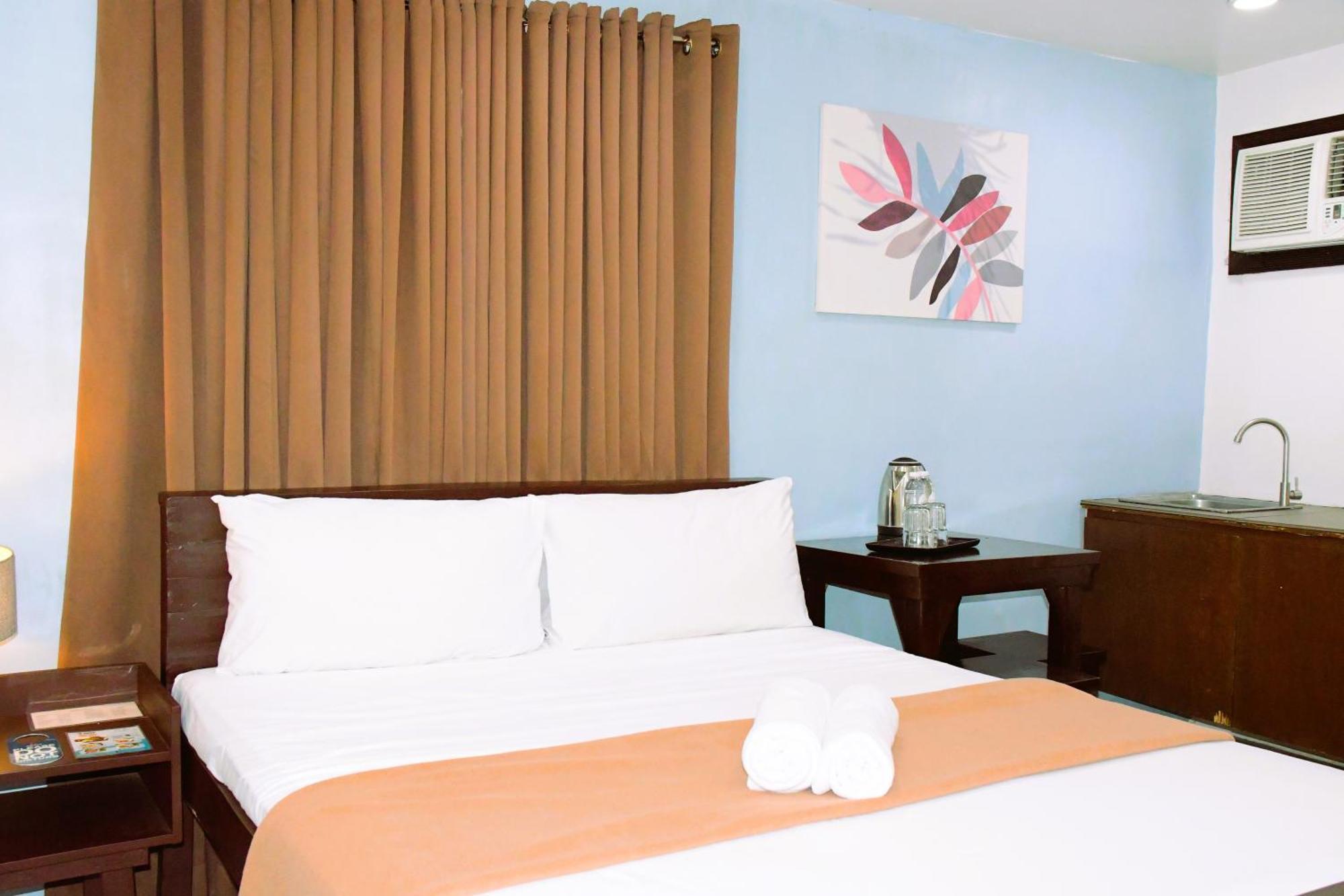 Arzo Hotel Makati Makati City Dış mekan fotoğraf